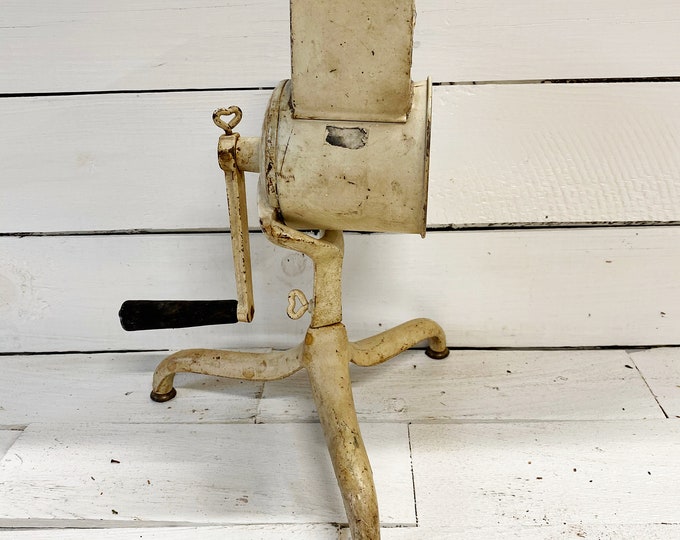 Royal Supreme Food Mill Meat Grinder Food Grinder Rustic Kitchen Gadget