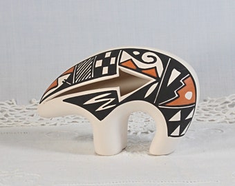 Vintage Acoma Pueblo Pottery 3.5 Inch Tall Bear Figurine by Ed Lewis III, Artist Signed