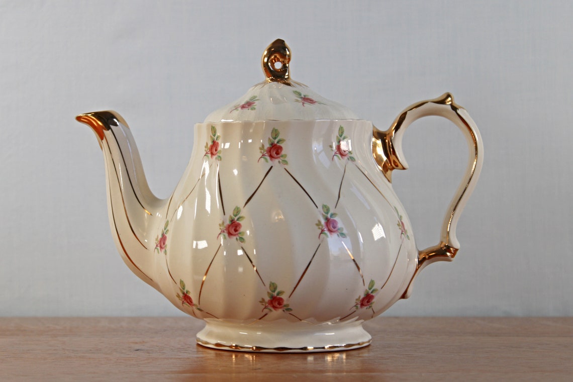 Vintage Sadler Pink Roses Teapot 2790 Full Size 4 Cup Etsy