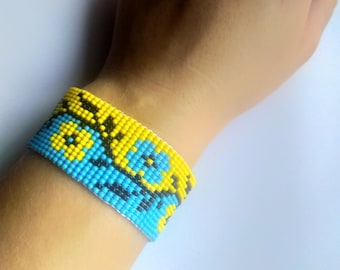 Ukrainian Patriotic colors style Bracelet, folk Geometric beads bracelet, handmade beads bracelets for women, Ethno style beaded bracelet