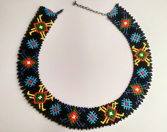 Traditionele Oekraïense kraal Sylyanka, Oekraïense etnische kryvulka, vrouwenketting, ketting in etnische stijl, Oekraïens ornament Wederopbouw