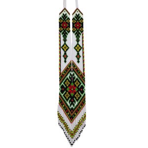 Rekonstruktion av gerdanhalsband, traditionellt gerdanpärlbroderi i ukrainsk stil, lemko gerdan, Vyshyvanka gerdan, gerdanprydnad Ukraina