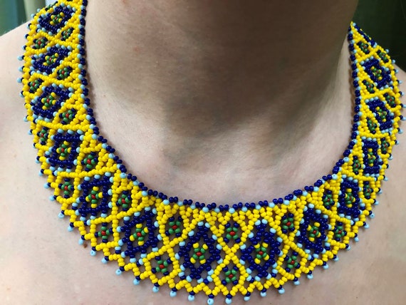 Ukraine glass bead Nexklaces, Huichol flower necklace, ukraine sylyanka blue-yellow, ukrainian jewelry handmade, traditional boyko sylianka
