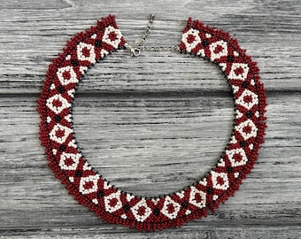 White - Red Beaded Sylyanka, Traditional Ukrainian handmade necklace, ukrainian ornament namysto, ukrainian style jewelry, ethnic ukrainian