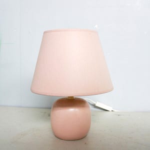 Vintage 80s Ceramic Table Lamp, Mid Century Modern, Pastel Pink