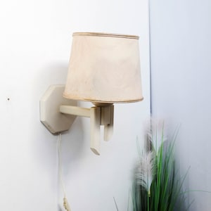 1980s Vintage Bony Design, white wood wall Lamp, Mid Century Modern, cream white lampshade