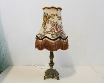 French Art Nouveau Table Lamp with vintage lampshade and beautifully crafted bronze/brass Base. France 1930s, floral pattern