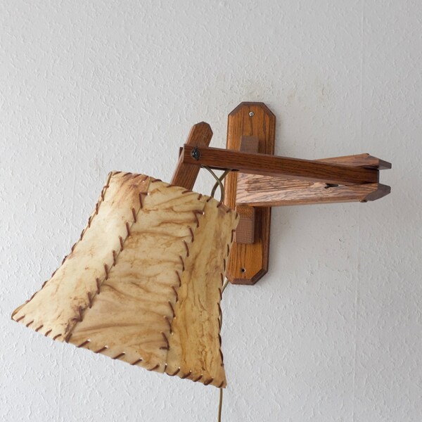 Mid Century Wall Lamp, retro reading light, boho decor, 1960s danish design, wooden lamp vintage