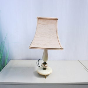 1960s Marble Table Lamp with brass Trim Base, white vintage lampshade, made in italy, Onyx Stone