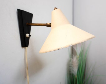 60s Anvia Almelo Wall Lamp, Dutch Design, mid century design lamp, black and cream white, brass, sconse