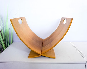 Revistero moderno de mediados de siglo, madera contrachapada curvada