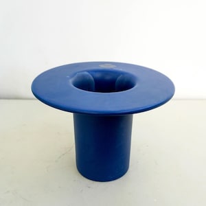 1980s Velsen Keramiek Sassenheim, Tulip vase, Dutch pottery, post modern, Dutch Design blue ceramic minimalist