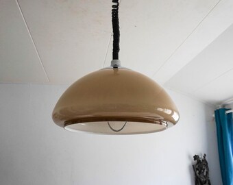 Lampe Olympe par Harvey Guzzini | Paul Bert Serpette