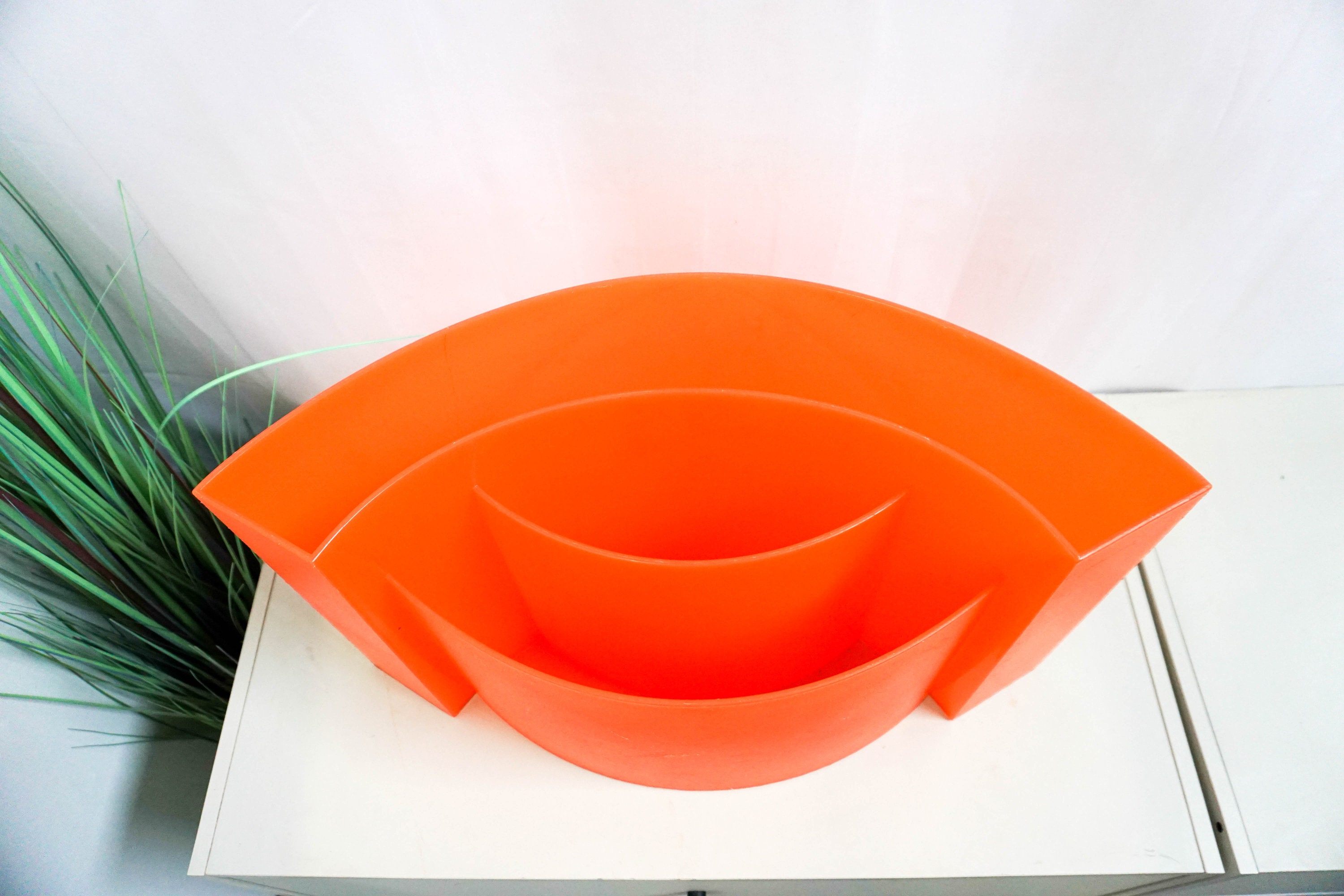 1991 Vintage Wave Magazine Rack by Maier-aichen for Authentics