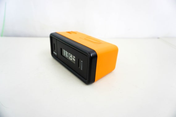 1970s Philips Vintage Flip Clock - Model HR 5272, Ocher Yellow