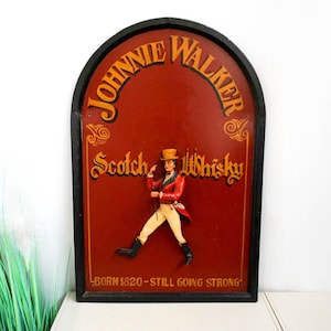 ヴィンテージ　Johnnie Walker 壁掛け　置物 Johnnie walker statue - Etsy 日本