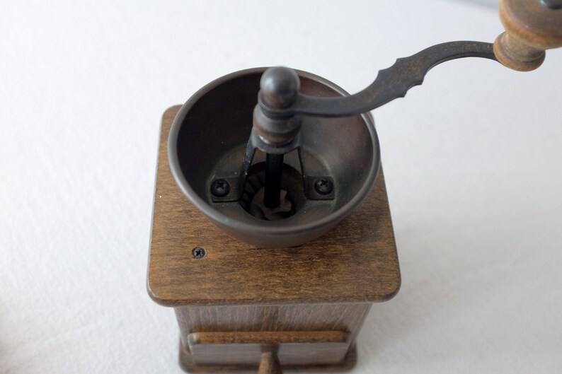 Vintage French wooden coffee grinder circa 1950/'s