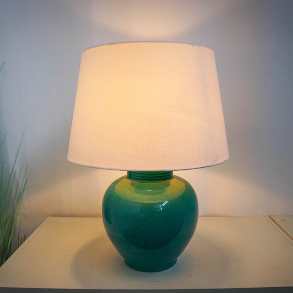 Lampe de table en céramique Kostka des années 1980, abat-jour turquoise, vert, bleu, blanc, fabriquée en France