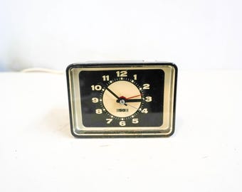 Esge 目覚まし時計、黒 1970 年代、ドイツ製 - Etsy 日本