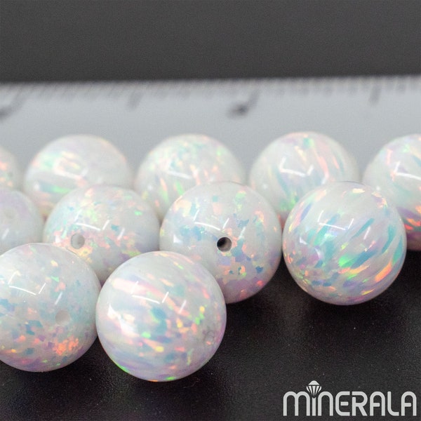 Perle rotonde opali sciolte sintetiche create in laboratorio bianco Trapano completo Varie dimensioni Lotto all'ingrosso WP001C7