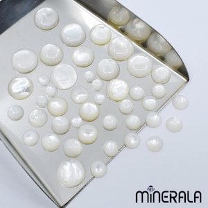 Natural White Freshwater Mother Of Pearl Shell Round Loose Cabochon 2mm - 30mm Wholesale Lot WP000B8
