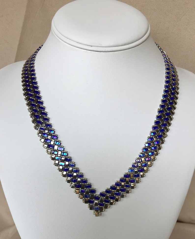 Iridescent Blue and Silver Necklace - Etsy