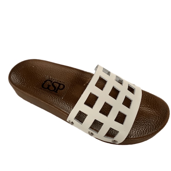 Leather orthopedic sandal