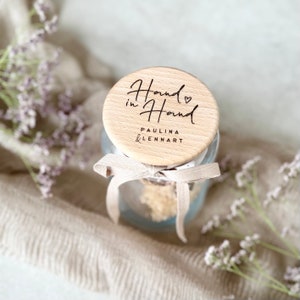 Vorratsglas No. 318 Geschenkglas MAGALI Hand in Hand personalisiert mit Namen Hochzeitsgeschenk opt. mit Karte und Trockenblumen