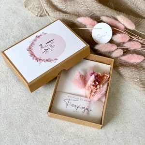 Gift box ROXY maid of honor small bouquet of dried flowers Do you want to be my maid of honor? + personalized pendant