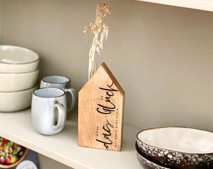 Wooden house No. 7 Vase test tube with dried flowers rustic EVIE May happiness move in with you