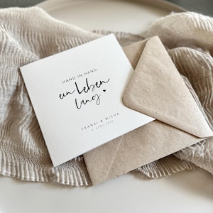 Glückwunschkarte Quadrat EVIE Hochzeit Hand in Hand  + Briefumschlag personalisiert