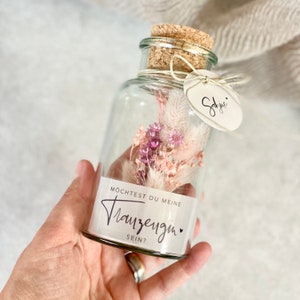 Geschenkglas LEXI Möchtest du meine Trauzeugin sein? mittel Trockenblumenstrauß Personalisiert