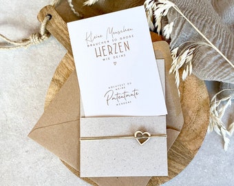 Überraschungskarte Nr. 12 MAGALI Patentante werden mit Schuber Holzherz + Briefumschlag