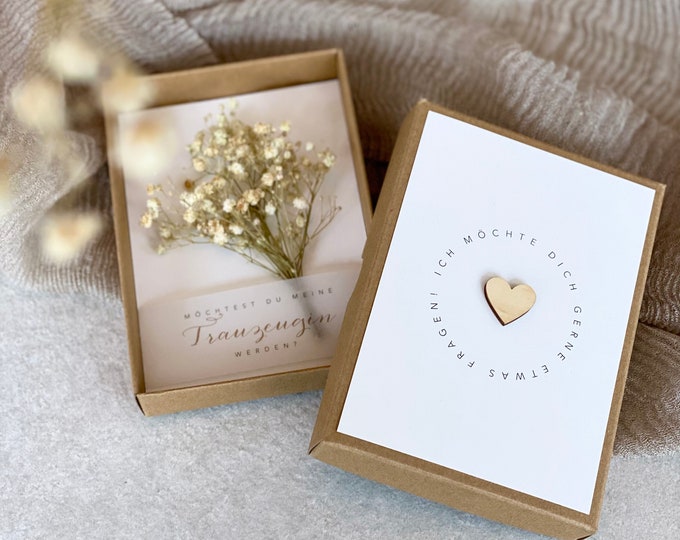 Gift box LESLIE wooden heart maid of honor small dried flower bouquet Would you like to be my maid of honor?