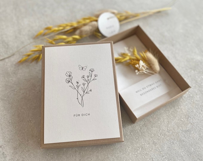 Gift box NOVALEE small bouquet of dried flowers For you + personalized name tag