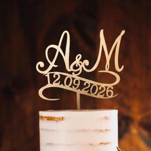 Personalisierter Hochzeitstorten Topper, Initialen & Datum, Gold Monogramm Hochzeitstorte Topper, Initial Tortendeko, Initial Cake Topper