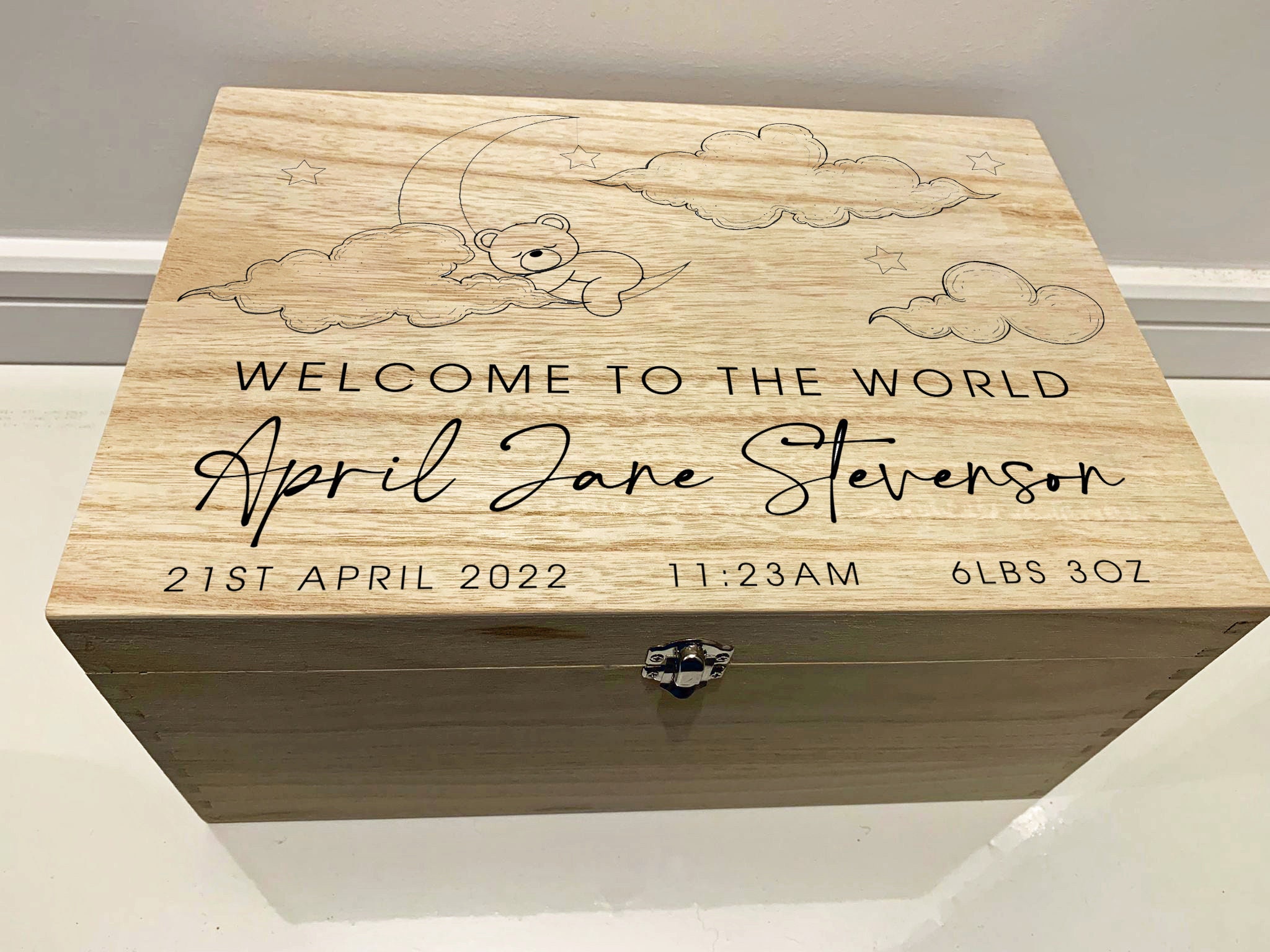 Baby Baby the Wooden Keepsake - Welcome Box, Etsy Memory Engraved the Clouds, in Personalised to Large World Bear