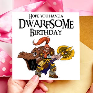 Carte d'anniversaire « Fêtez un nain » D&D