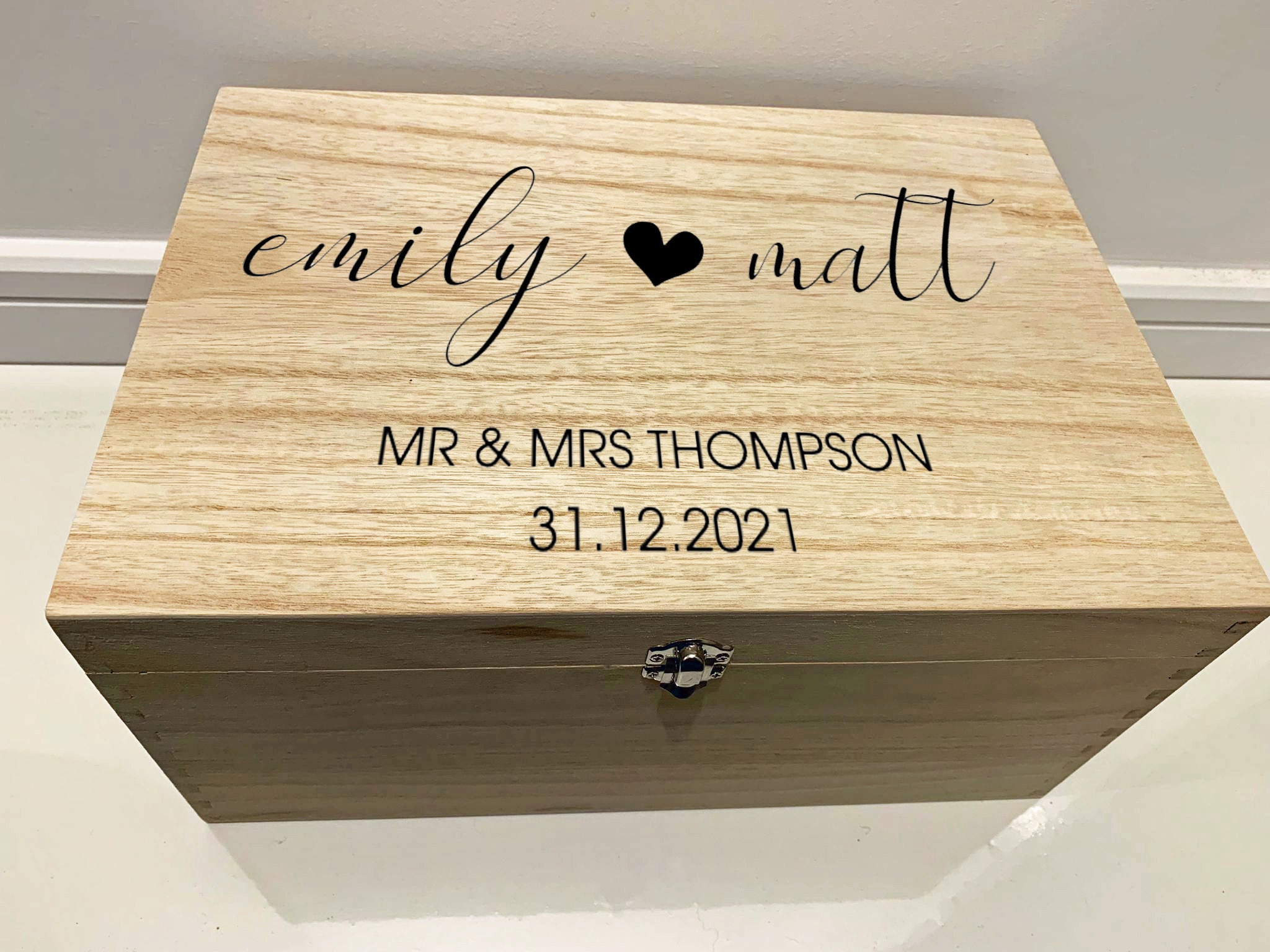 Judía Mágica Con Mensaje De Amor - Caja De Madera Personalizable Con Nombre, Regalo Romántico Para Parejas