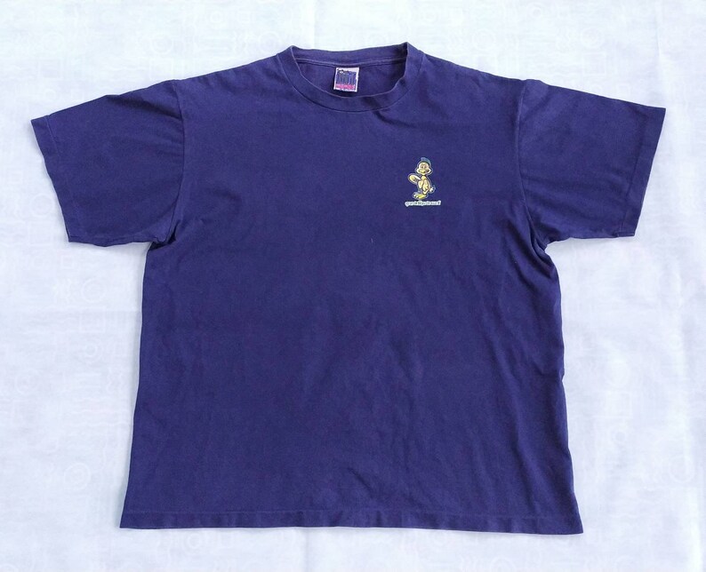 Vintage MAMBO AUSTRALIA t shirt size M oversize