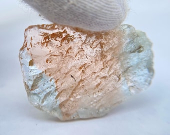 Natuurlijke polychrome topaasschijf van 50 karaat uit Oekraïne, veelkleurig topaaskristal, ruwe edelsteenplaat voor sieraden, mineraalexemplaar voor verzamelaars.