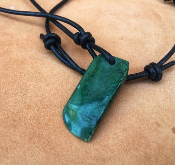 Amulet, Jade Pendant, Cat's Eye Jade