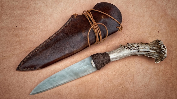 Jade knife, Knife for collecting herbs and mushrooms