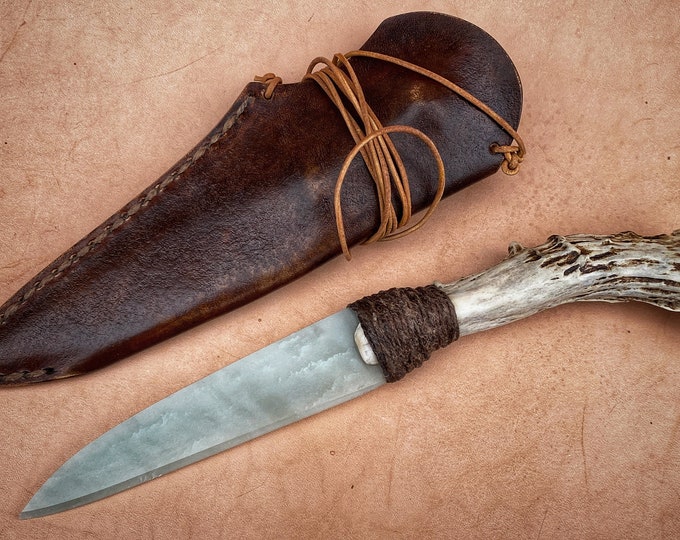 Jade knife, Knife for collecting herbs and mushrooms