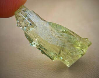 Kristalcollectie, berilkristal voor verzameling of het maken van sieraden, Oekraïense steen
