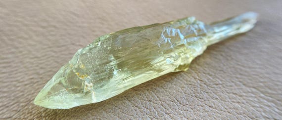 Beryl crystal for collection or jewelry making