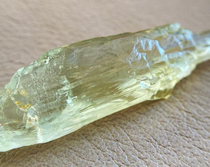 Beryl crystal for collection or jewelry making