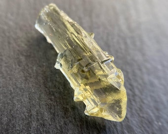 Heliodor mineraalexemplaar, gele beril, zeldzaam kristal