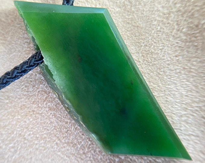 Jade Amulet, Siberian Nephrite, Siberian collection, with preserved elements of the natural stone structure