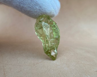 Heliodor Crystal, The unique crystal of Beryl, Rare Stone